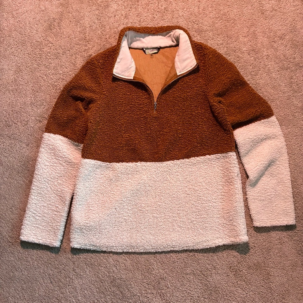 Cozy Two-Tone Fleece Pullover - Women’s M